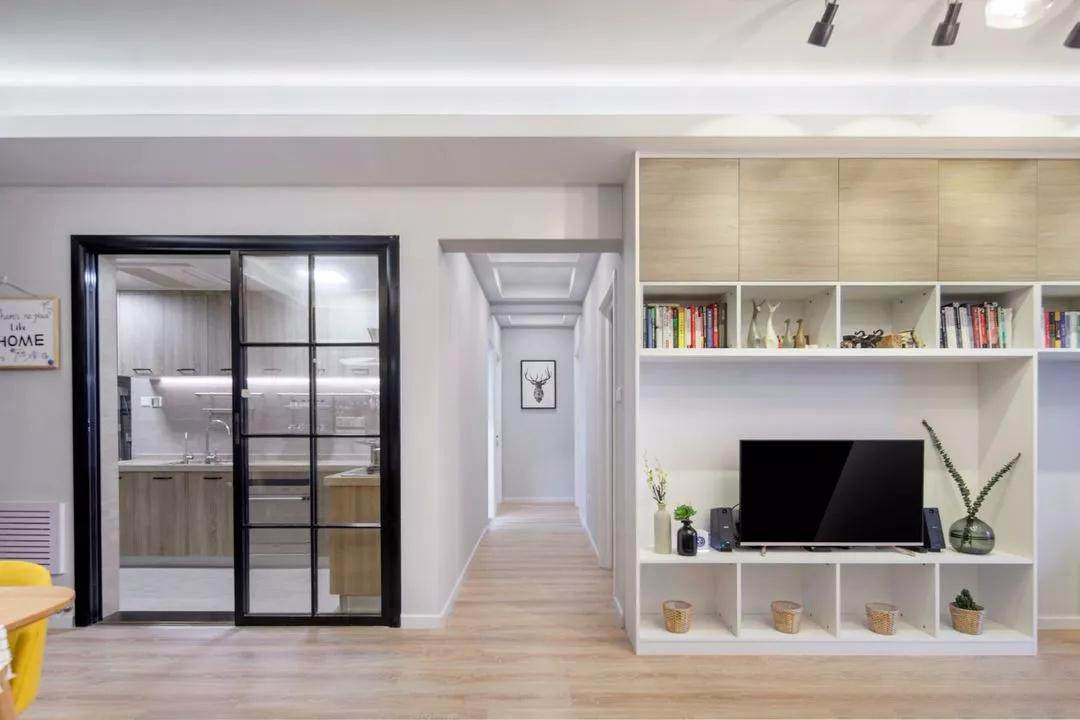 120㎡现代简约三居室装修 收纳空间设计得好看又实用！